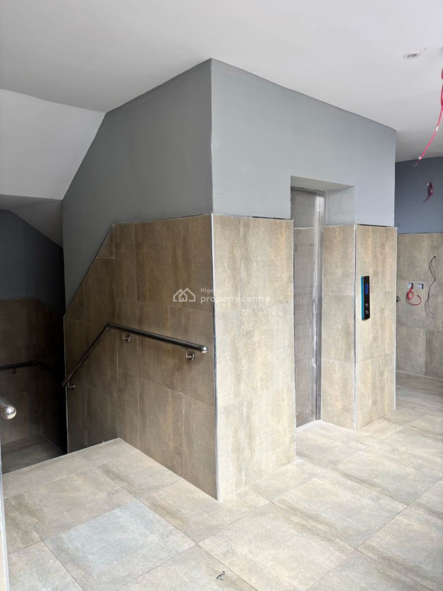 Luxury 3 Bedroom Apartment with Bq , Pool, Gym, Lekki Phase1, Lekki, Lagos, Flat / Apartment for Sale