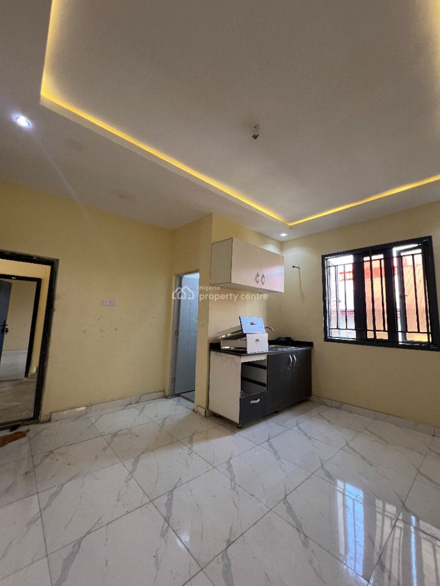 a Brand New Room and Parlor, Before Novare Shoprite, Lekki Phase 2, Lekki, Lagos, Mini Flat (room and Parlour) for Rent