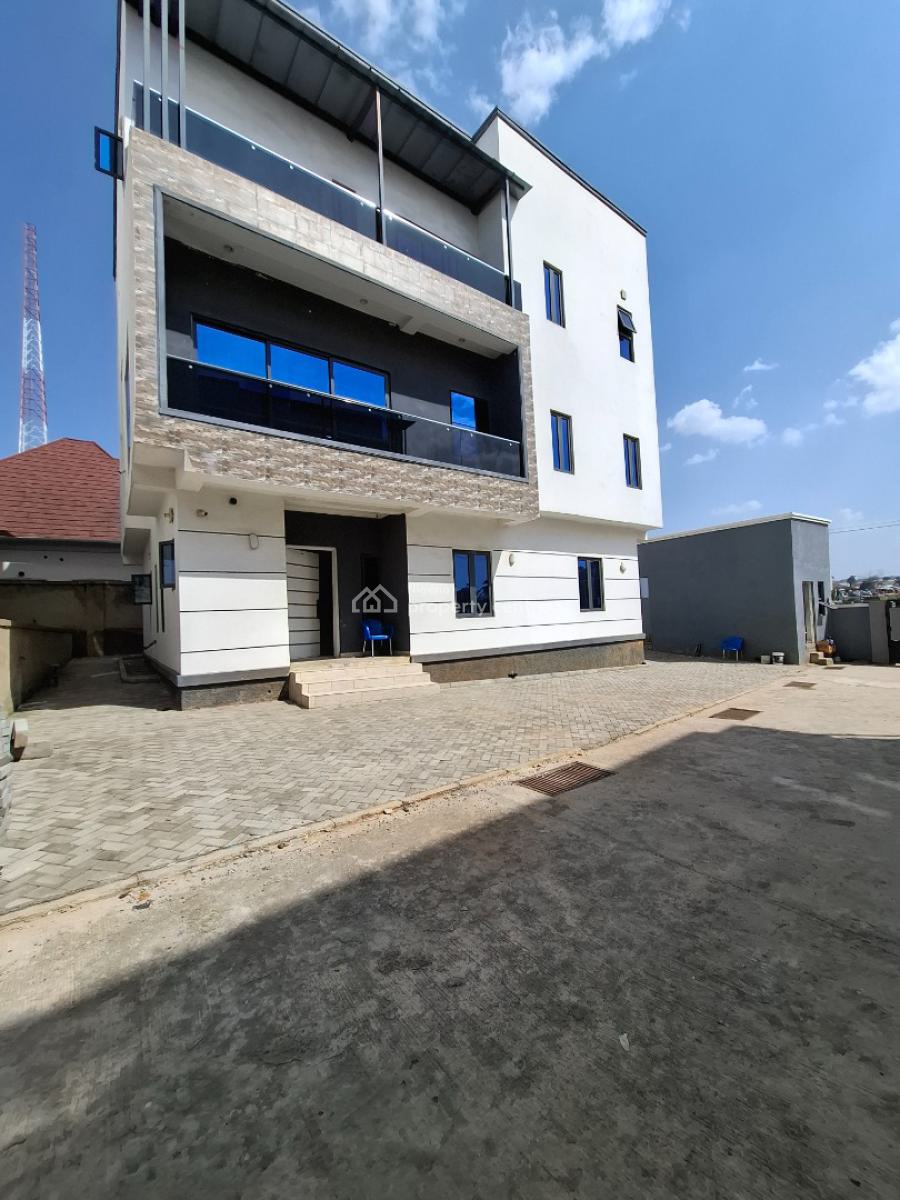 Standard 5 Bedroom Detached Duplex, Guzape District, Abuja, Detached Duplex for Sale