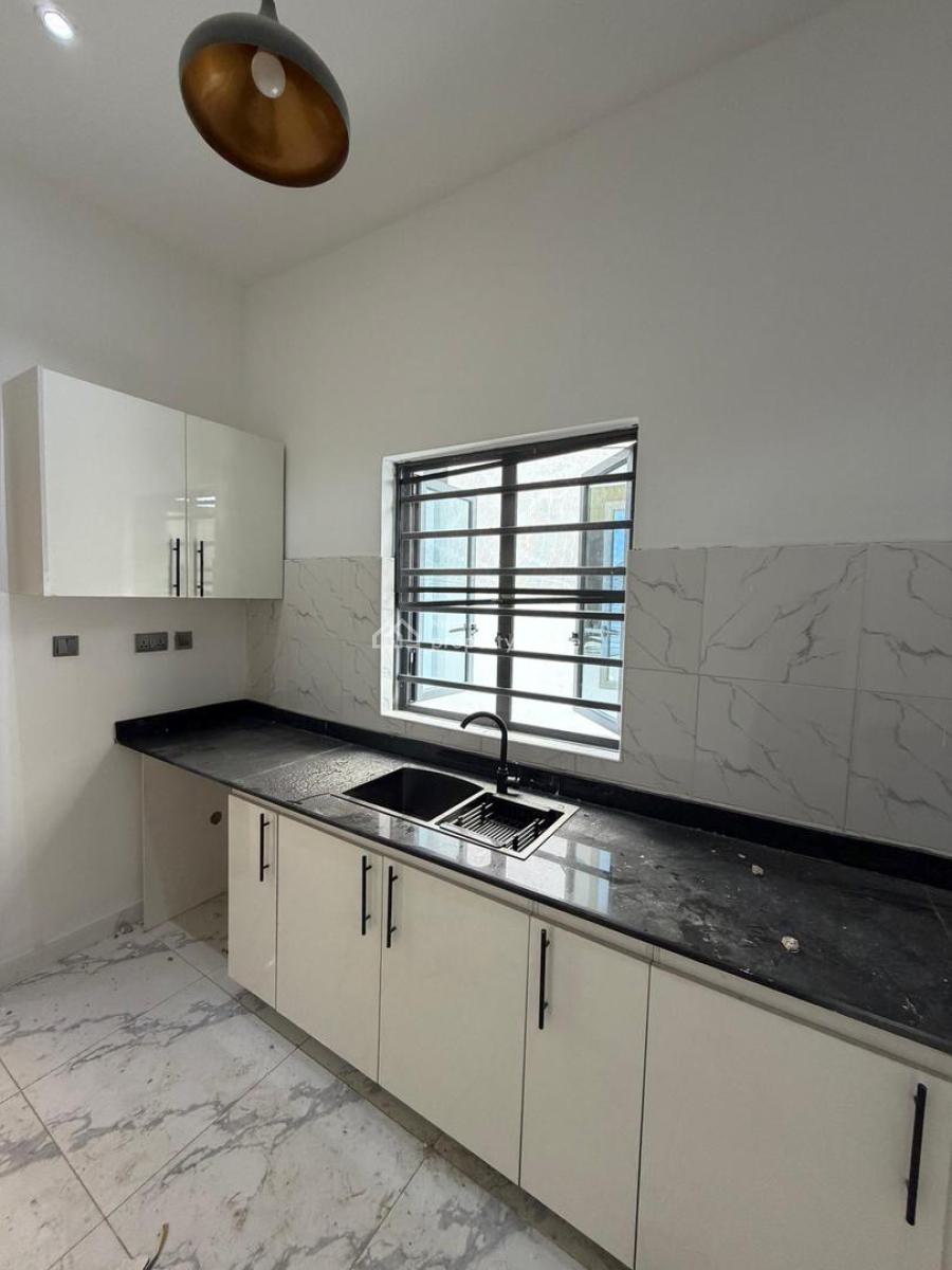 2 Bedroom Apartment Available, Chevron Toll Gate, Lekki, Lagos, Flat / Apartment for Sale