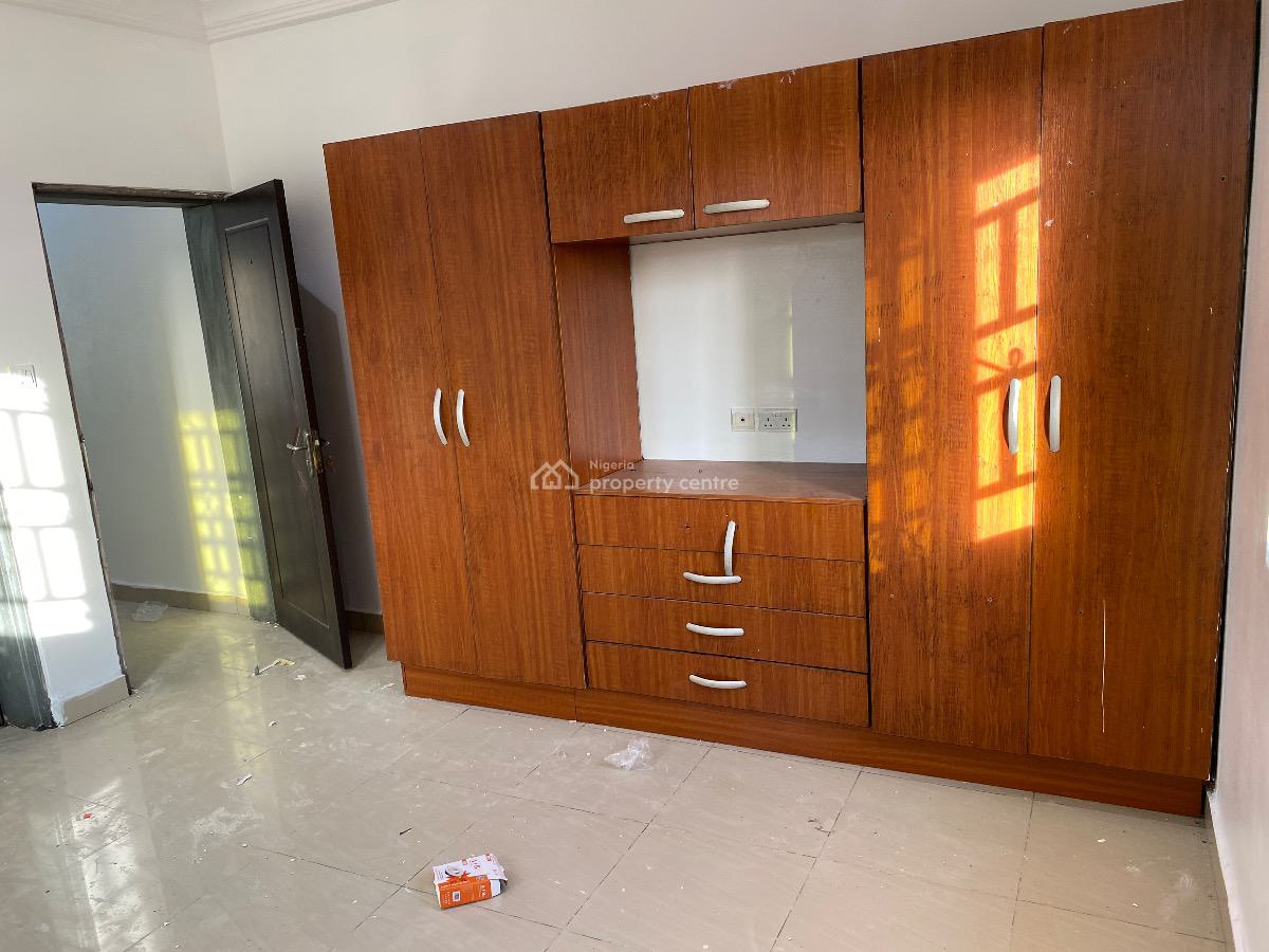 Spacious 2 Bedroom Flat, Life Camp, Abuja, Flat / Apartment for Rent