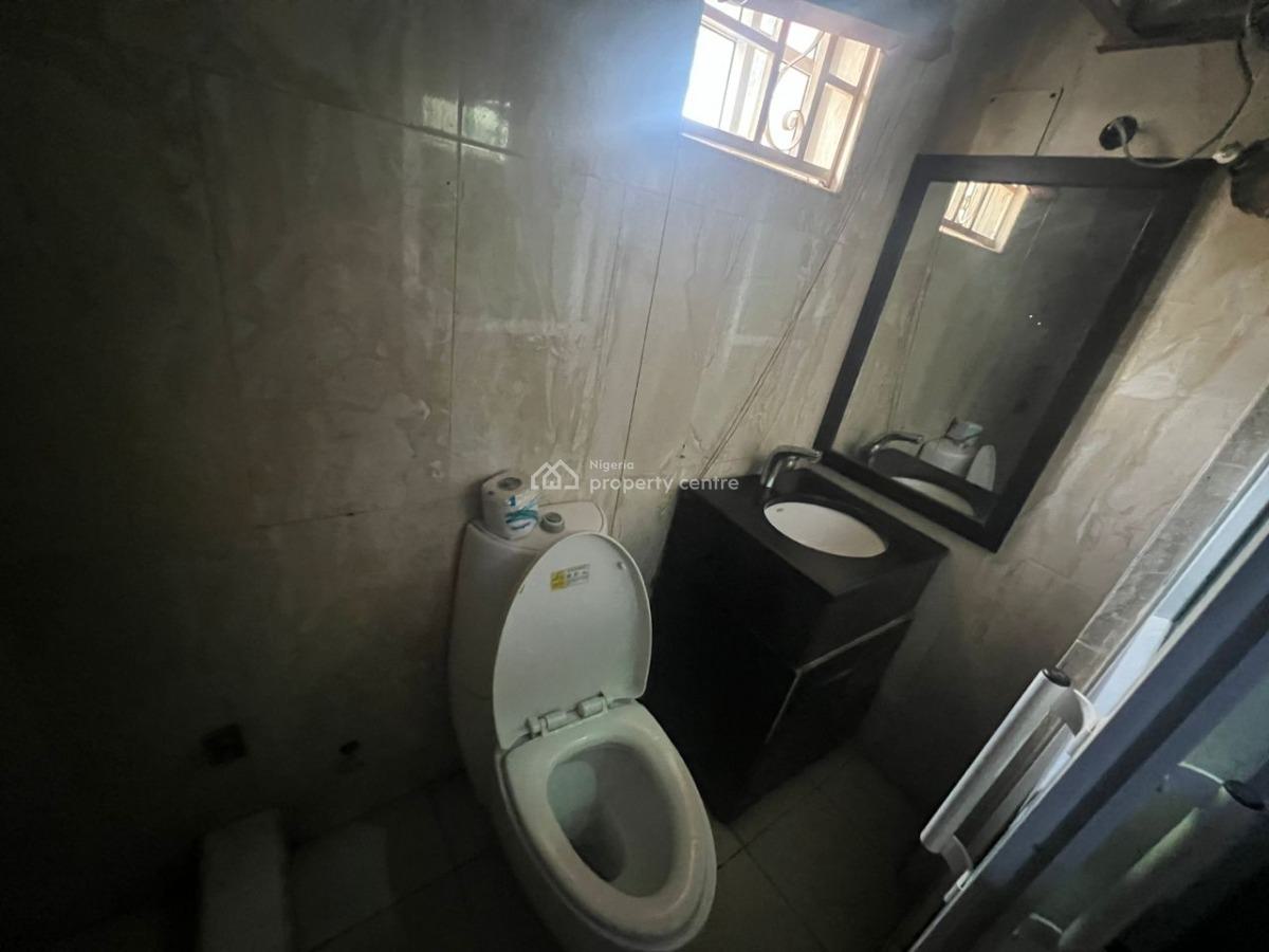 17 Bedroom Duplex, Lekki Phase 1, Lekki, Lagos, Detached Duplex for Rent