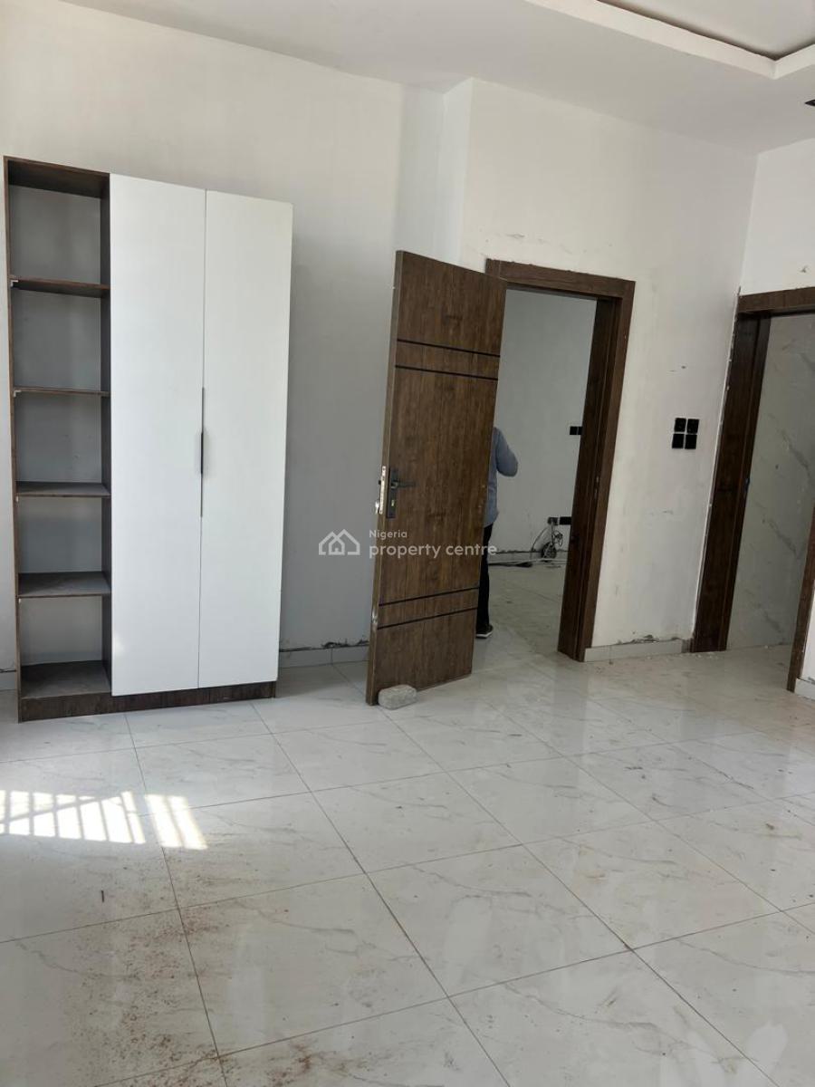 4 Bedroom Semi-detached with Bq, Lekki, Lagos, House for Sale