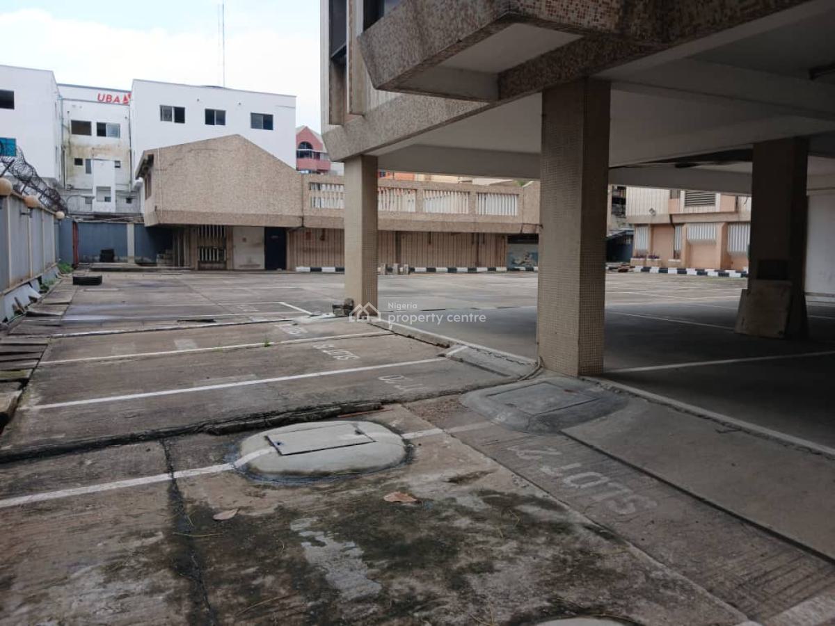 18 Units of 4 Bedroom Flats, Off Sanusi Fafunwa Street, Victoria Island (vi), Lagos, Flat / Apartment for Rent