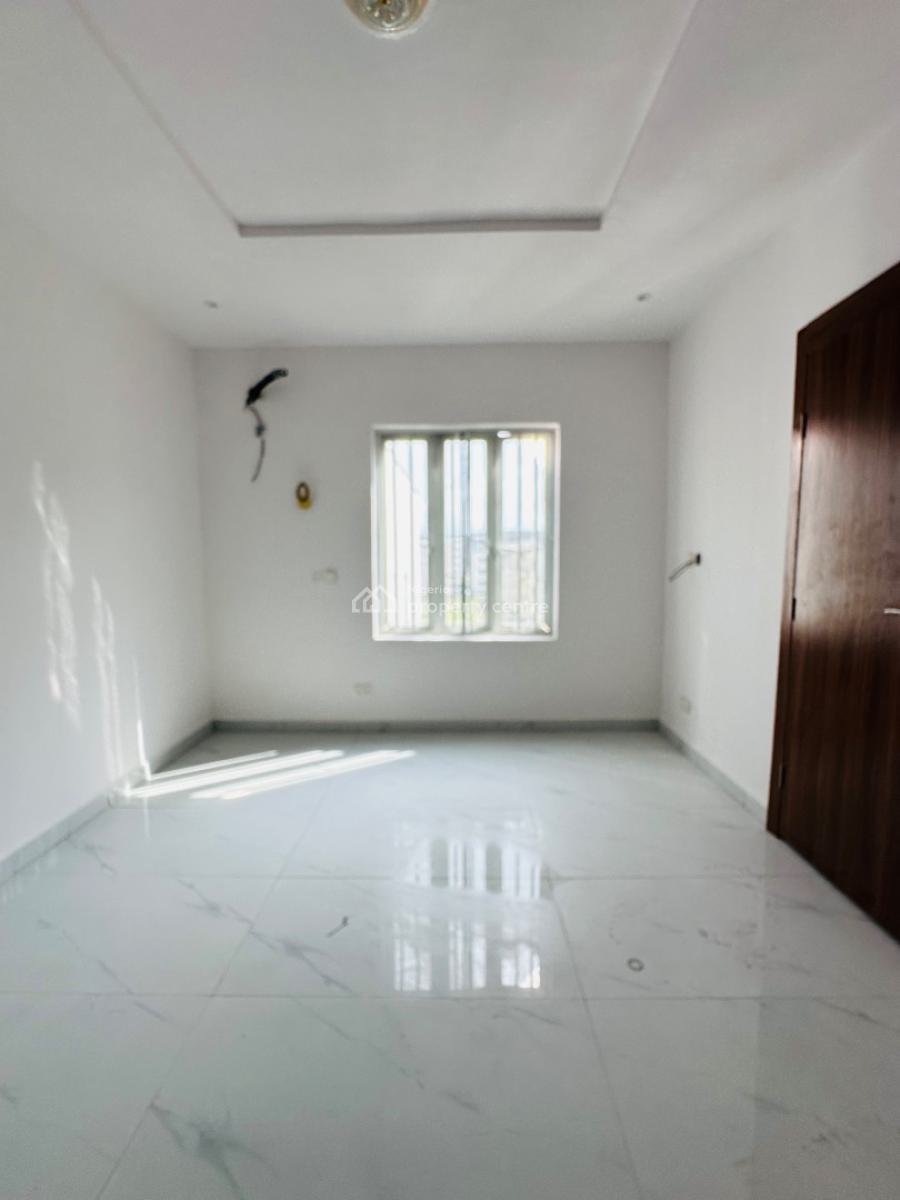 Neatly Built 2 Bedroom Apartment, Ikate, Lekki, Lagos, Flat / Apartment for Sale