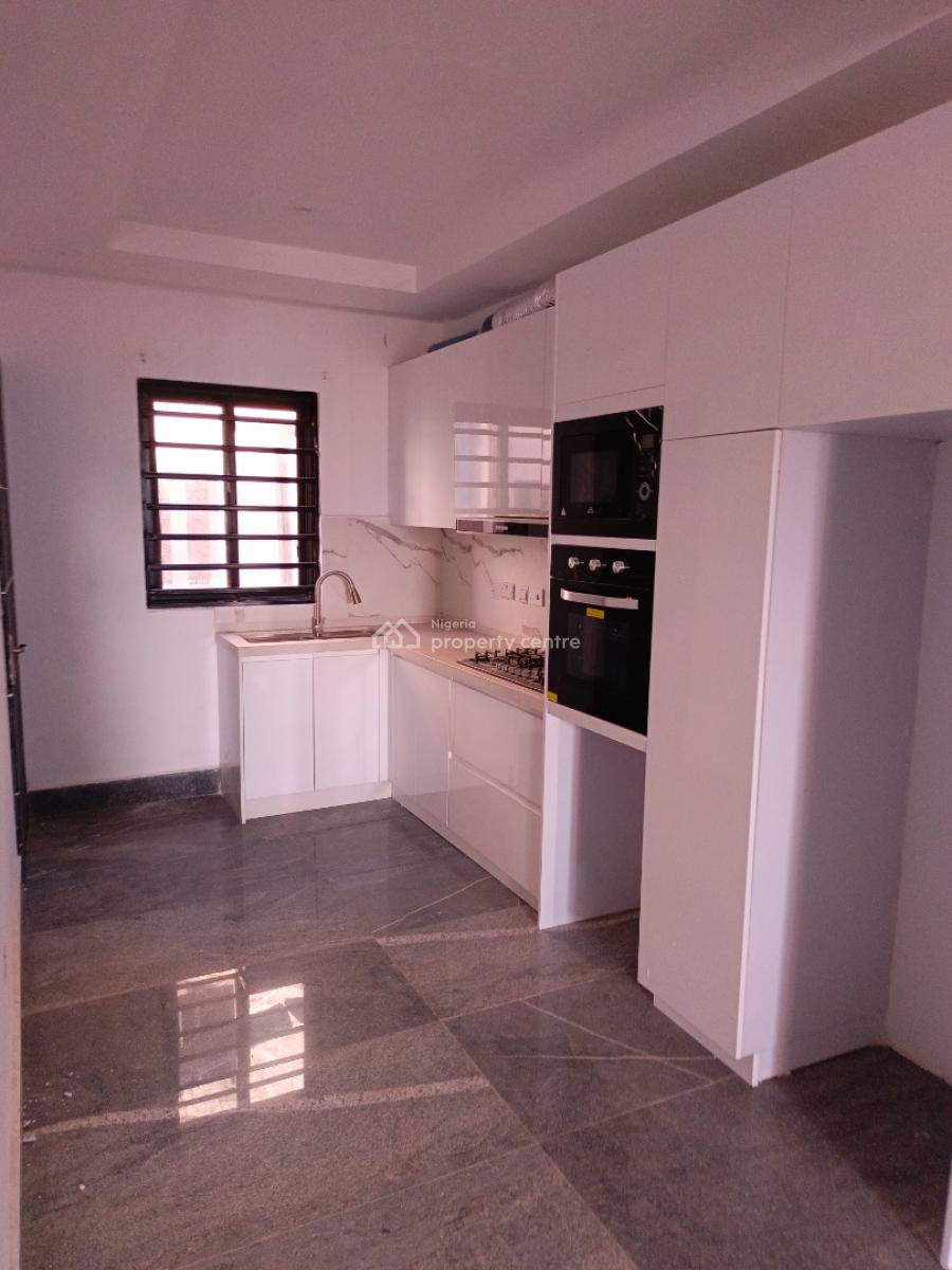 Neatly Built Service Studio 2 Bedroom Block of Flats, Gilmor, Jahi, Abuja, Flat / Apartment for Rent