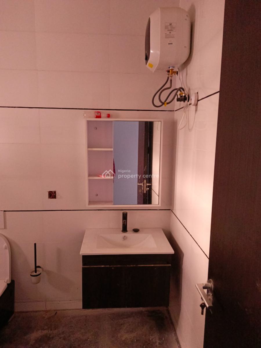 Neatly Built Service Studio 2 Bedroom Block of Flats, Gilmor, Jahi, Abuja, Flat / Apartment for Rent