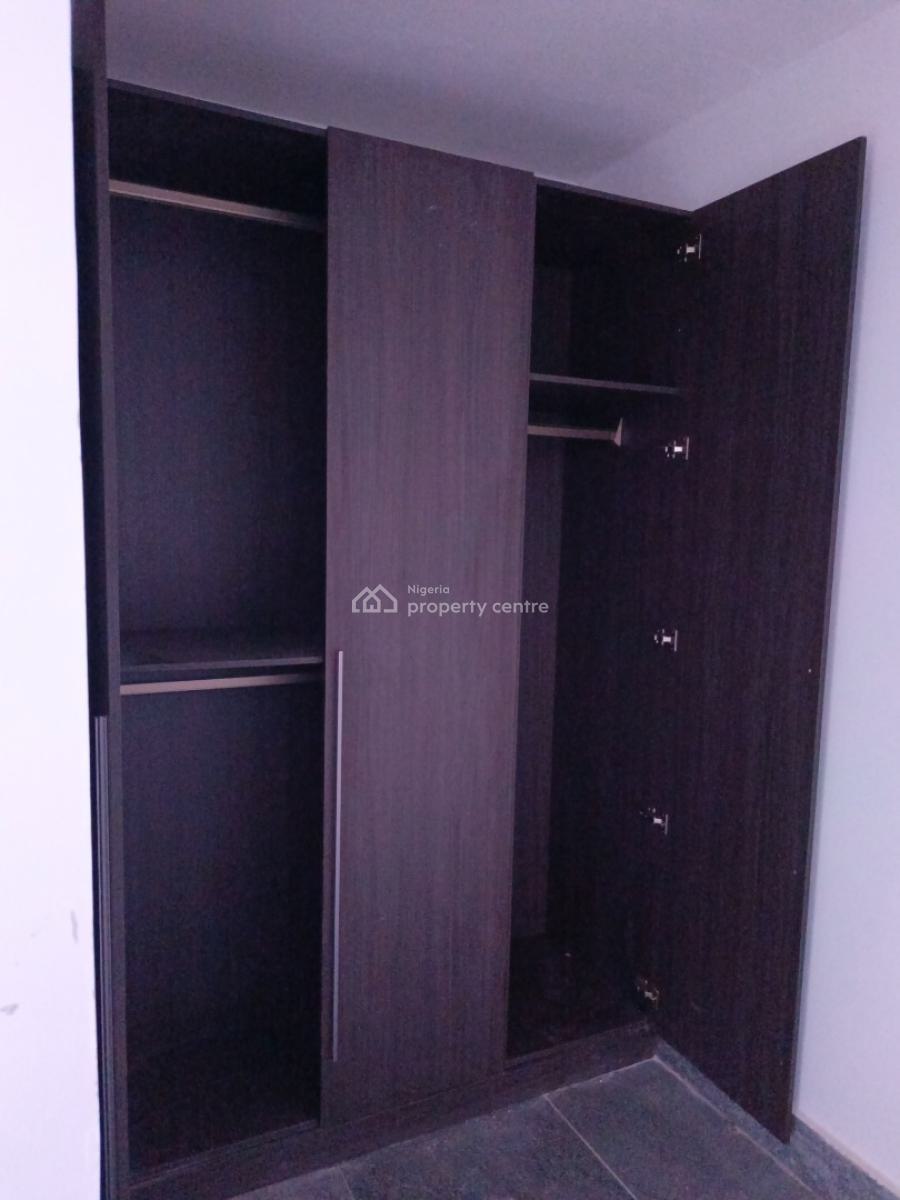 Neatly Built Service Studio 2 Bedroom Block of Flats, Gilmor, Jahi, Abuja, Flat / Apartment for Rent