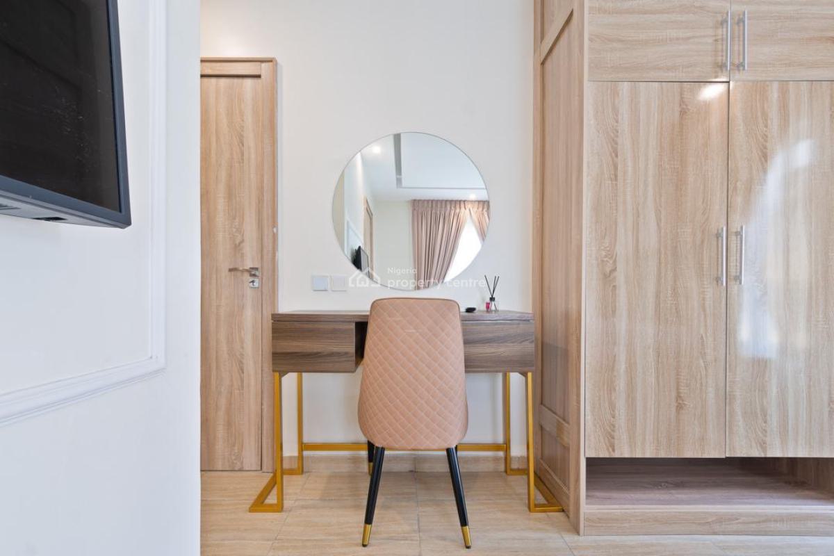 Beautiful Furnished 3 Bedroom Apartment with Pool, Oniru, Victoria Island (vi), Lagos, Flat / Apartment Short Let