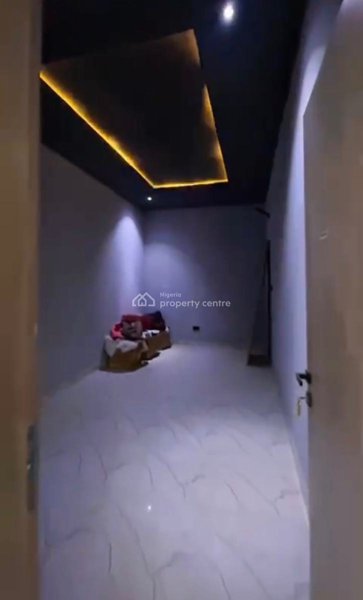 5 Bedroom, Ochacho 2, Life Camp, Abuja, Detached Duplex for Sale