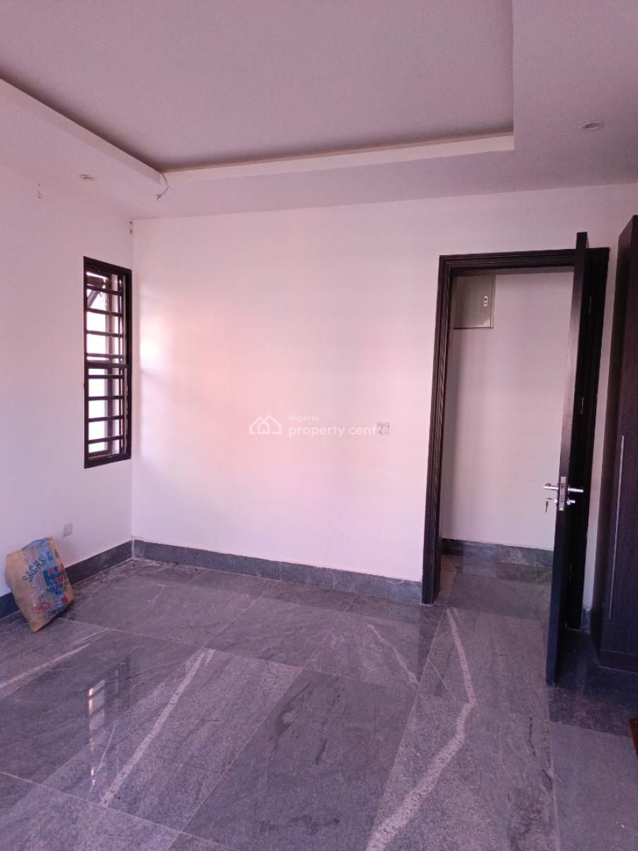 Neatly Built Service Studio 1 Bedroom Block of Flats, Gilmor, Jahi, Abuja, Flat / Apartment for Rent