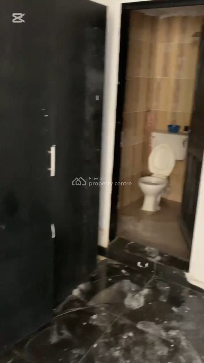 Spacious Self Contain Apartment, Behind Mega Chicken Ikota Villa Estate, Ikota, Lekki, Lagos, Self Contain (single Rooms) for Rent
