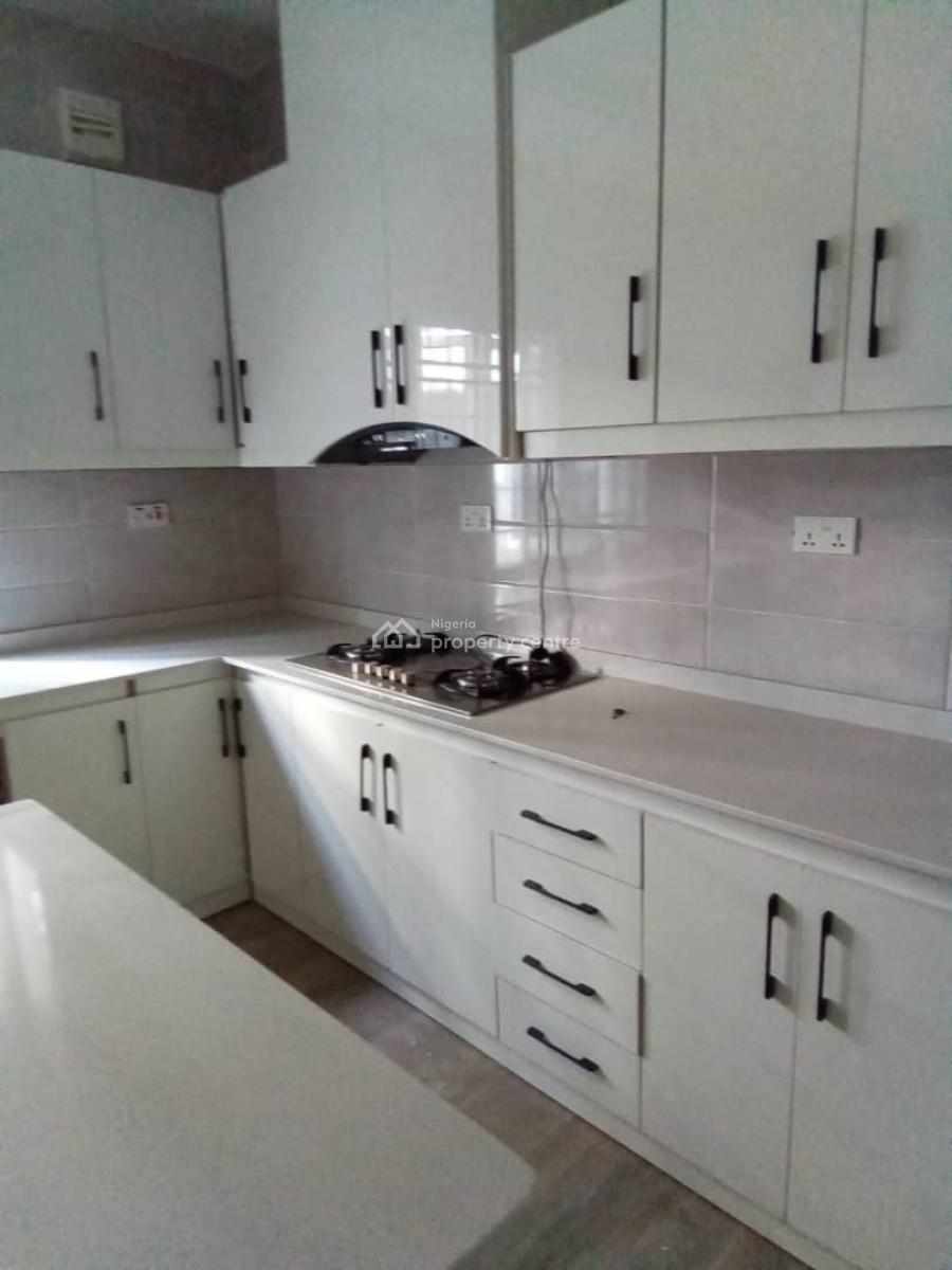 4 Bedroom Semi-detached Duplex, Lugbe District, Abuja, Semi-detached Duplex for Rent