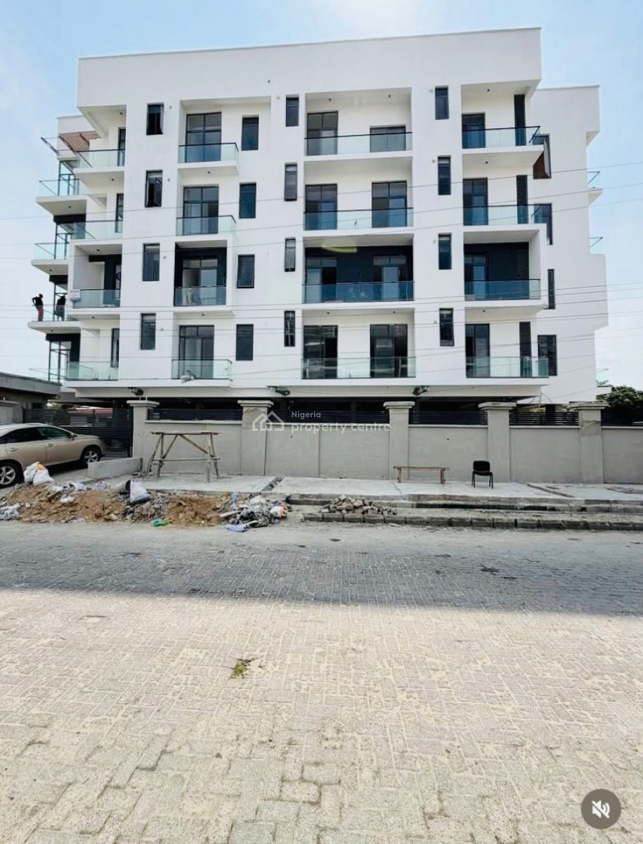 Luxurious 2 Bedroom Apartment with Swimming Pool and Elevator, Lekki Phase 1, Lekki, Lagos, Flat / Apartment for Rent