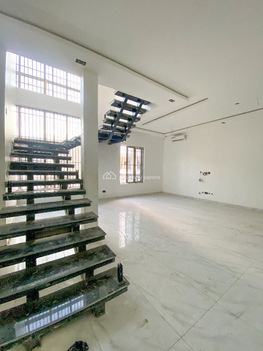 4-bedroom Detached Duplex, Guzape District, Abuja, Detached Duplex for Sale