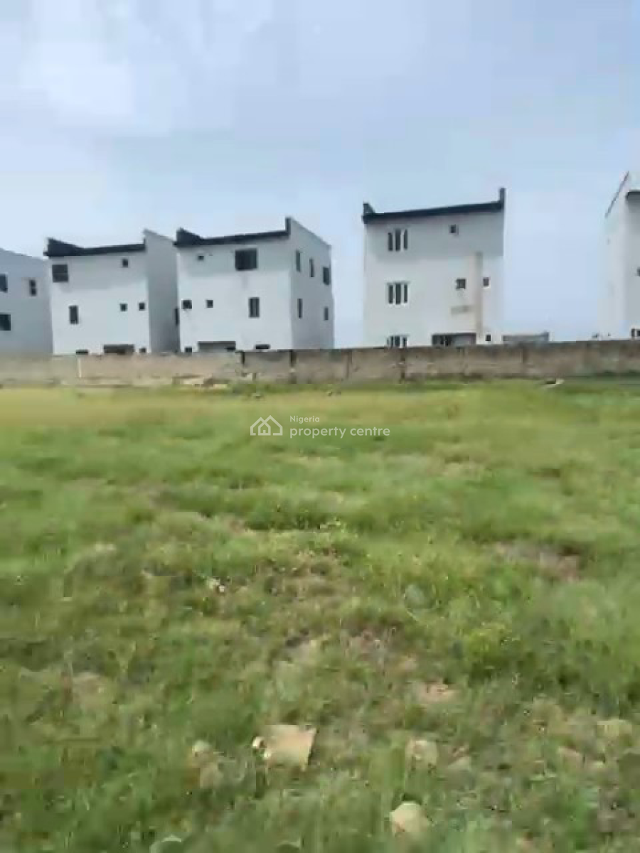 Dry Bare Land of Approximately 4,000sqm, Ologolo, Lekki, Lagos, Mixed-use Land for Sale