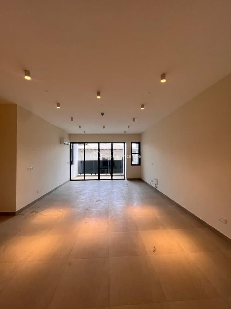 3 Bedroom Apartment, Lekki Phase 1, Lekki, Lagos, Block of Flats for Sale