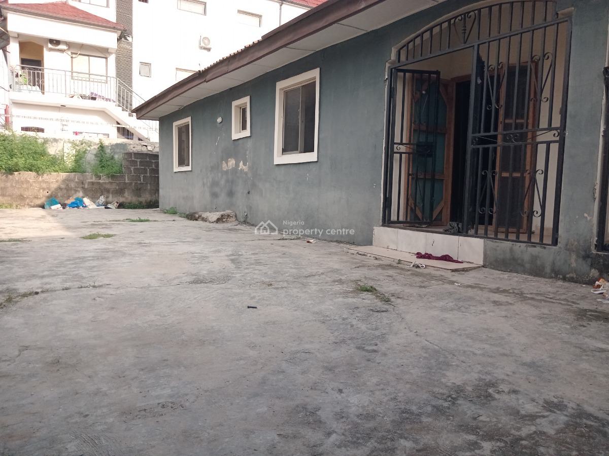 Spacious 4 Bedroom Flat, Ogombo, Ajah, Lagos, Flat / Apartment for Rent