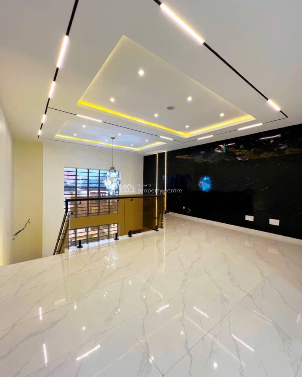 Luxury 6 Bedroom with Bq, Chevron Drive, Lekki, Lagos, Detached Duplex for Sale