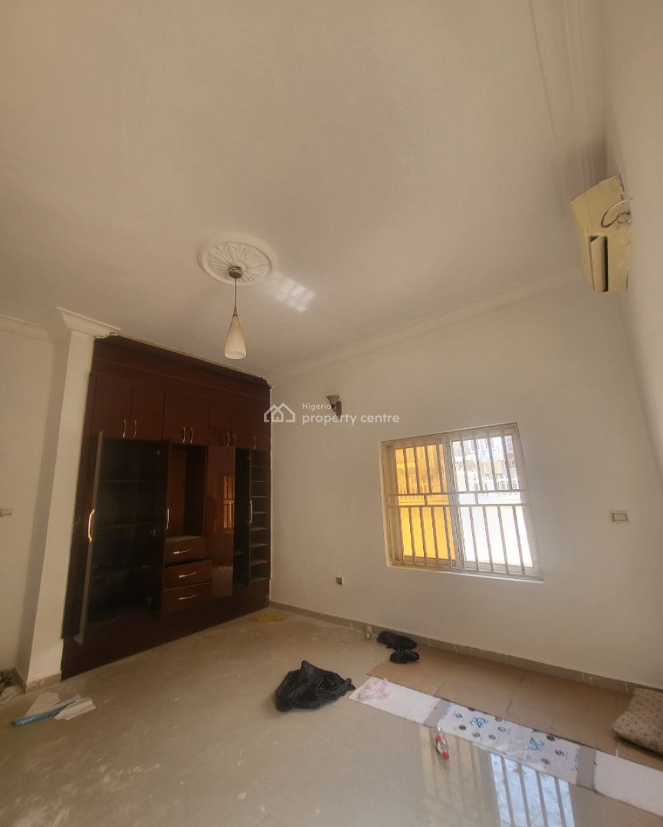 Luxurious Massive 3 Bedroom Flat with Bq, Durumi, Abuja, Flat / Apartment for Rent