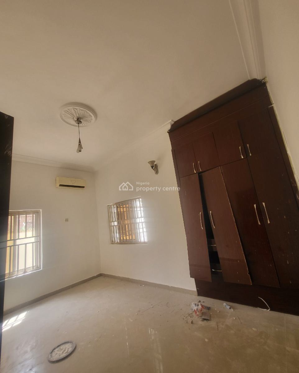 Luxurious Massive 3 Bedroom Flat with Bq, Durumi, Abuja, Flat / Apartment for Rent