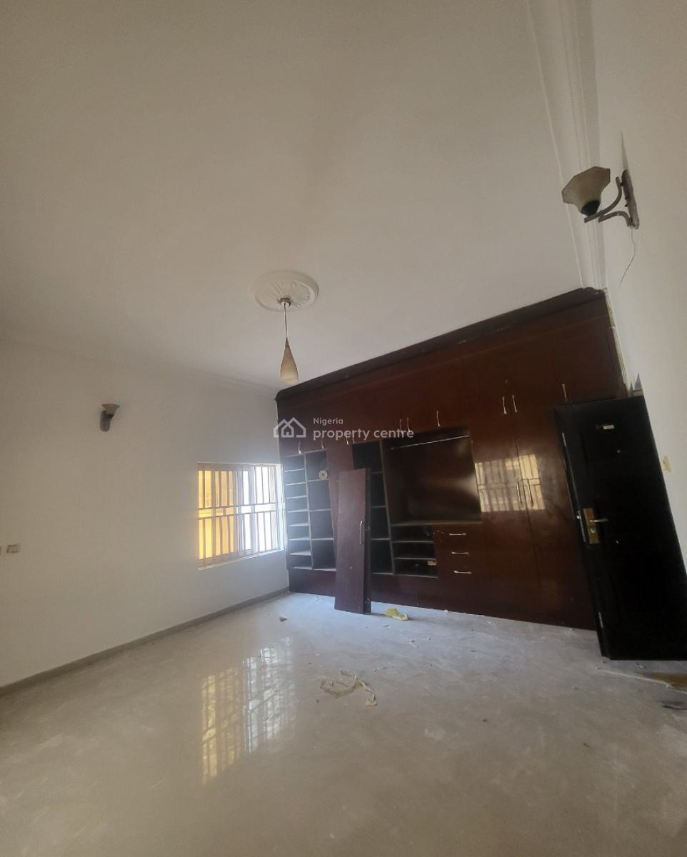 Luxurious Massive 3 Bedroom Flat with Bq, Durumi, Abuja, Flat / Apartment for Rent