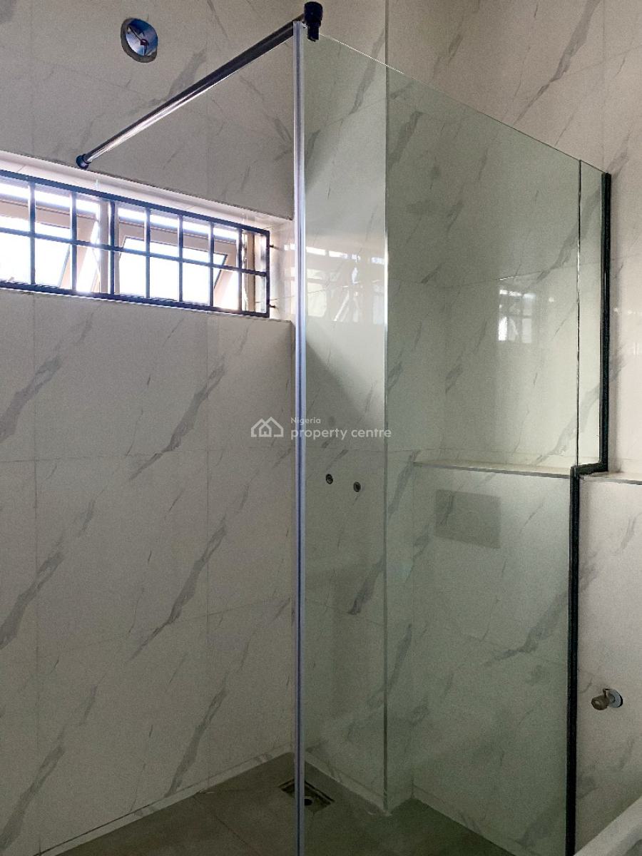 2-bedroom Apartment, Guzape District, Abuja, Flat / Apartment for Sale