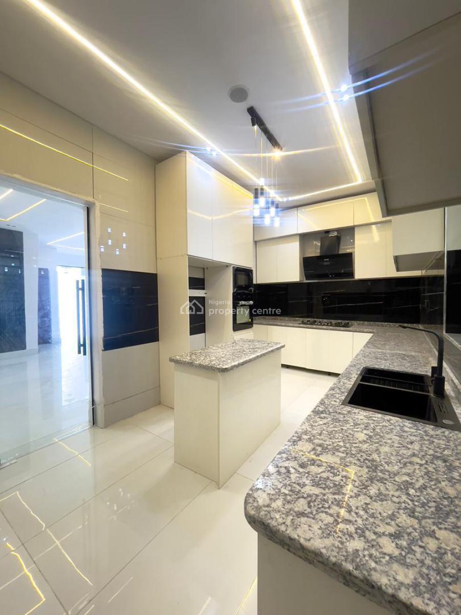 Value Centric Pretty Decent 4 Bedroom Semi-detached Duplex with Bq, Ajah, Lagos, Semi-detached Duplex for Sale