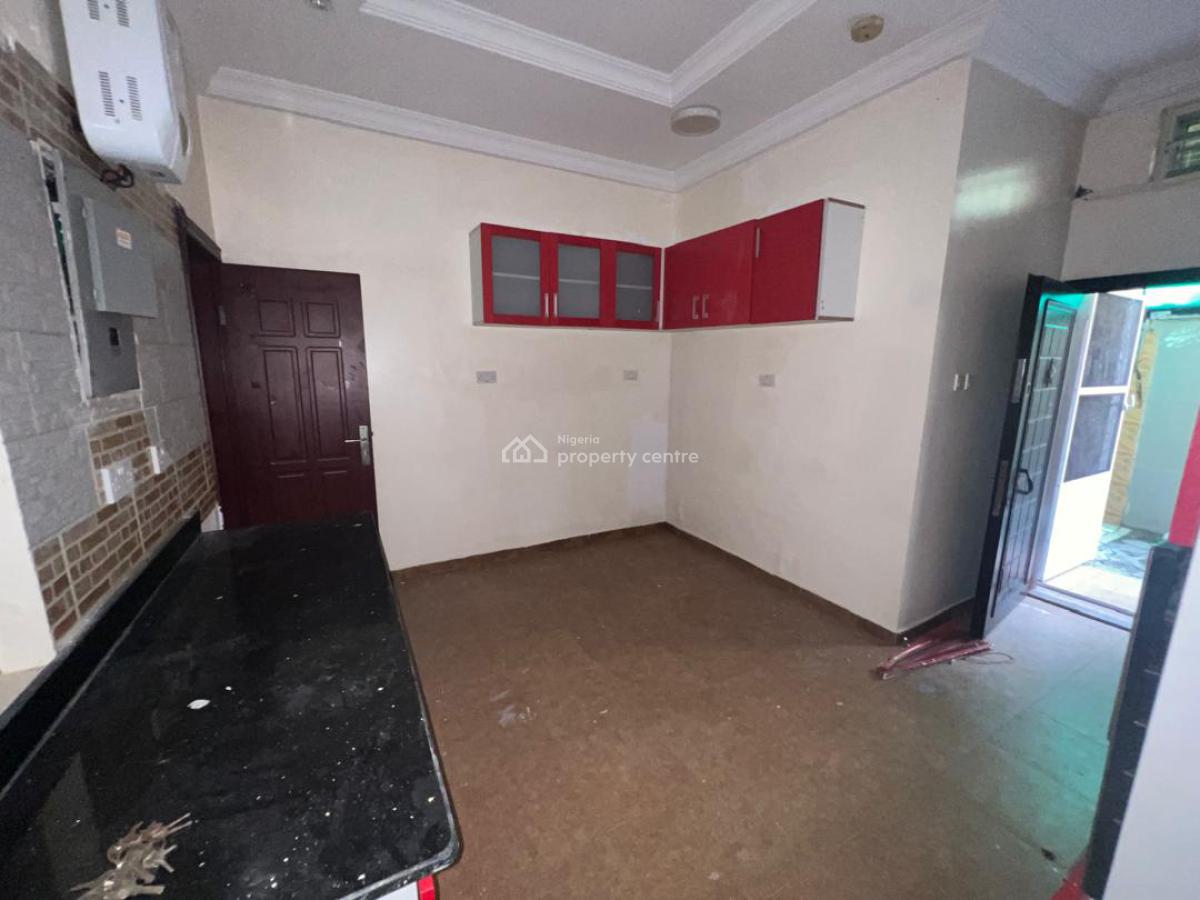 Standard 4 Bedroom Semi-detached Duplex, Lekki Phase 1, Lekki, Lagos, Semi-detached Duplex for Rent