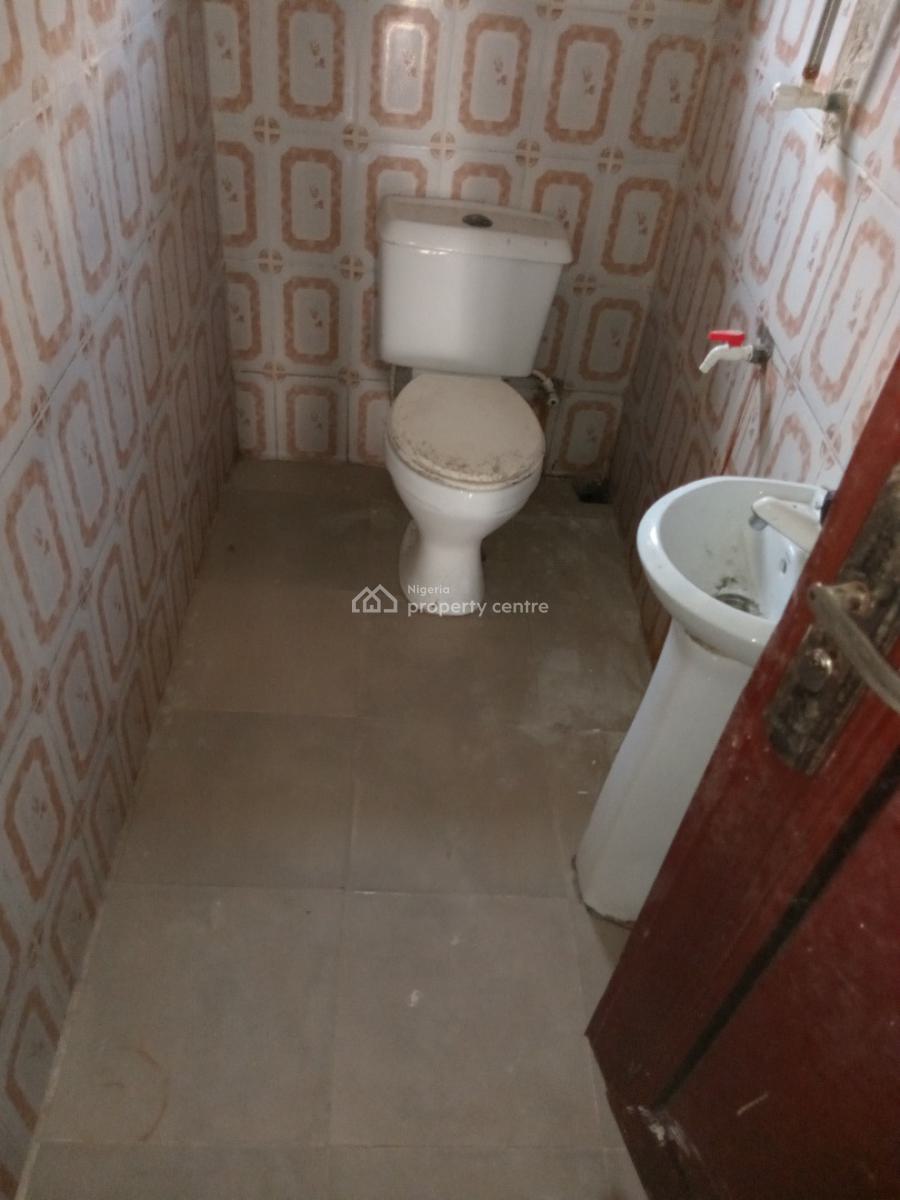 2 Bedroom Flat Bungalow, Ogombo, Ajah, Lagos, Flat / Apartment for Rent