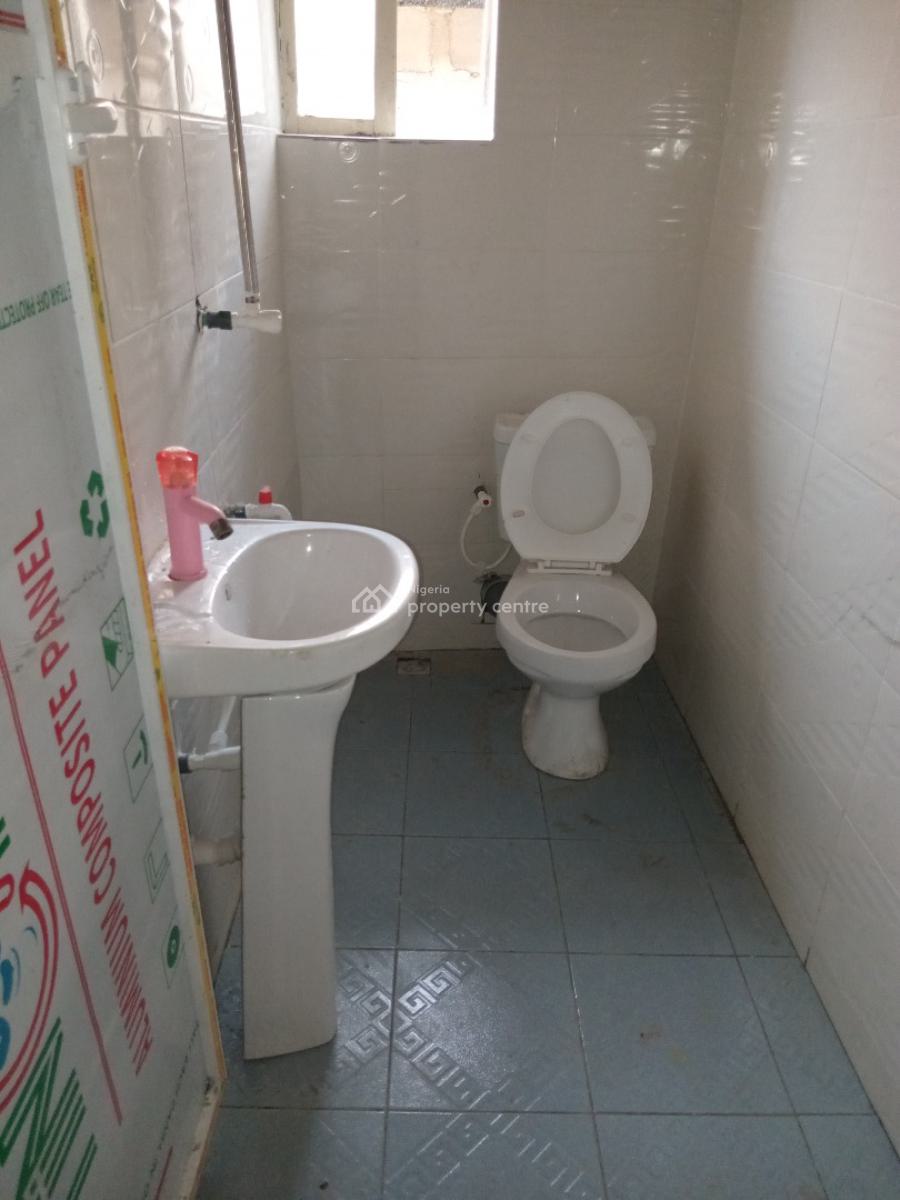 2 Bedroom Flat Bungalow, Ogombo, Ajah, Lagos, Flat / Apartment for Rent