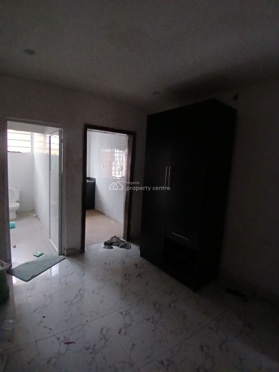 Mini Flat Apartment Downstairs, Okera Nla, Off Ado Road, Ajah, Lagos, Mini Flat (room and Parlour) for Rent