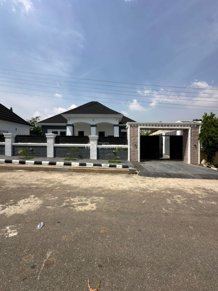 Exquisitely Finished 3 Bedroom Bungalow with 2 Rooms Bq, Lokogoma District, Abuja, Detached Bungalow for Sale