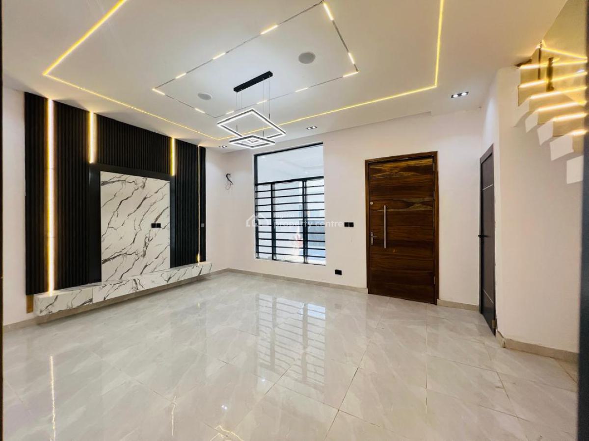 Stunning 3 Bedroom Terrace Duplex in a Serviced Estate, Ikota, Lekki, Lagos, Terraced Duplex for Sale