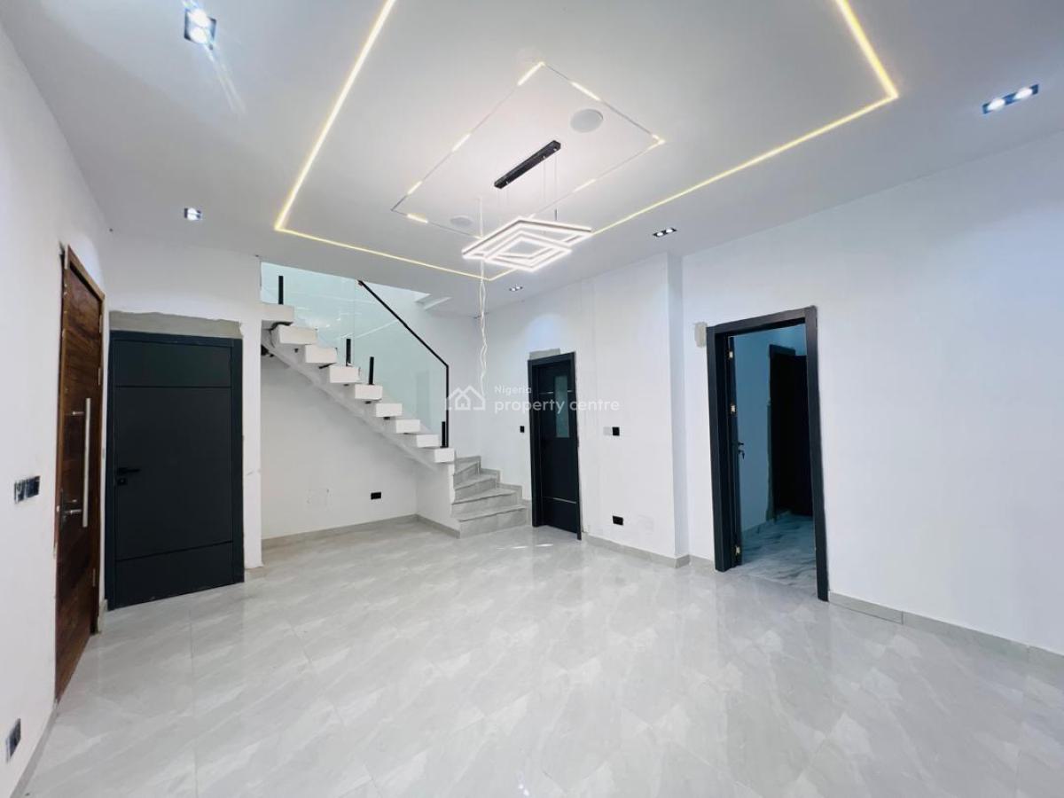 Stunning 3 Bedroom Terrace Duplex in a Serviced Estate, Ikota, Lekki, Lagos, Terraced Duplex for Sale