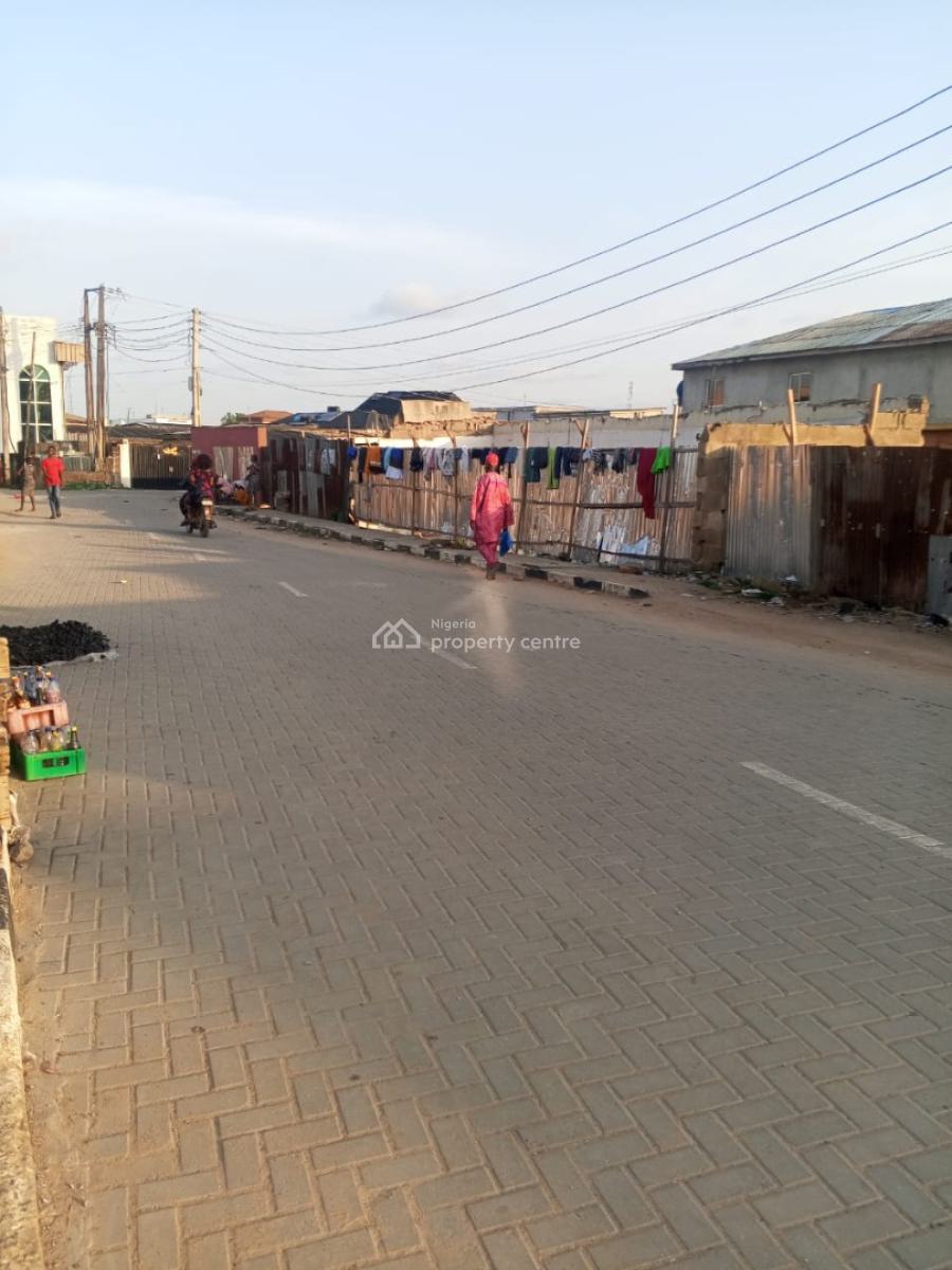 a Mixed Use Full Plot of Land in a Good Location, Akowonjo Roundabout, Alimosho, Lagos, Mixed-use Land for Sale