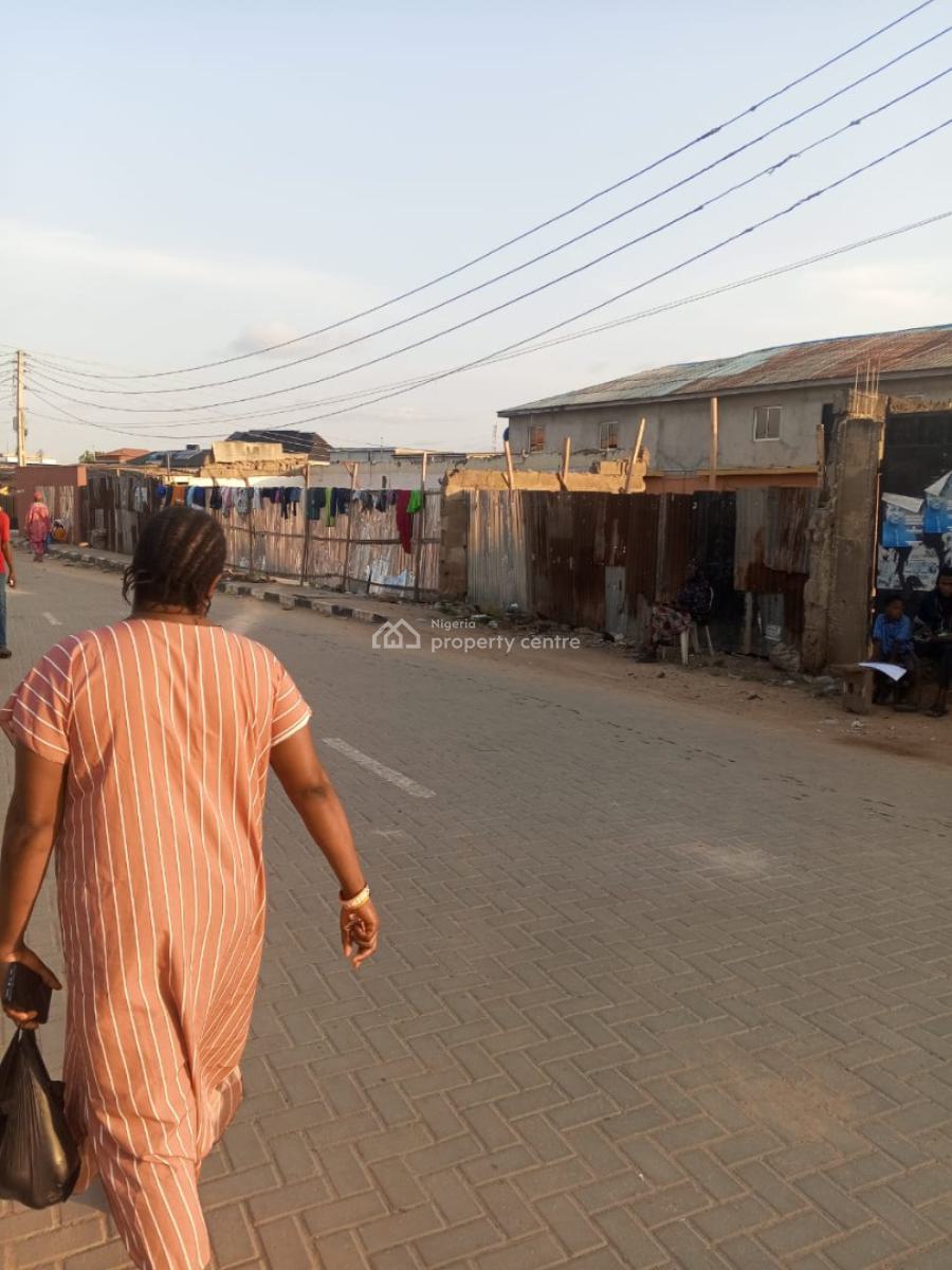 a Mixed Use Full Plot of Land in a Good Location, Akowonjo Roundabout, Alimosho, Lagos, Mixed-use Land for Sale