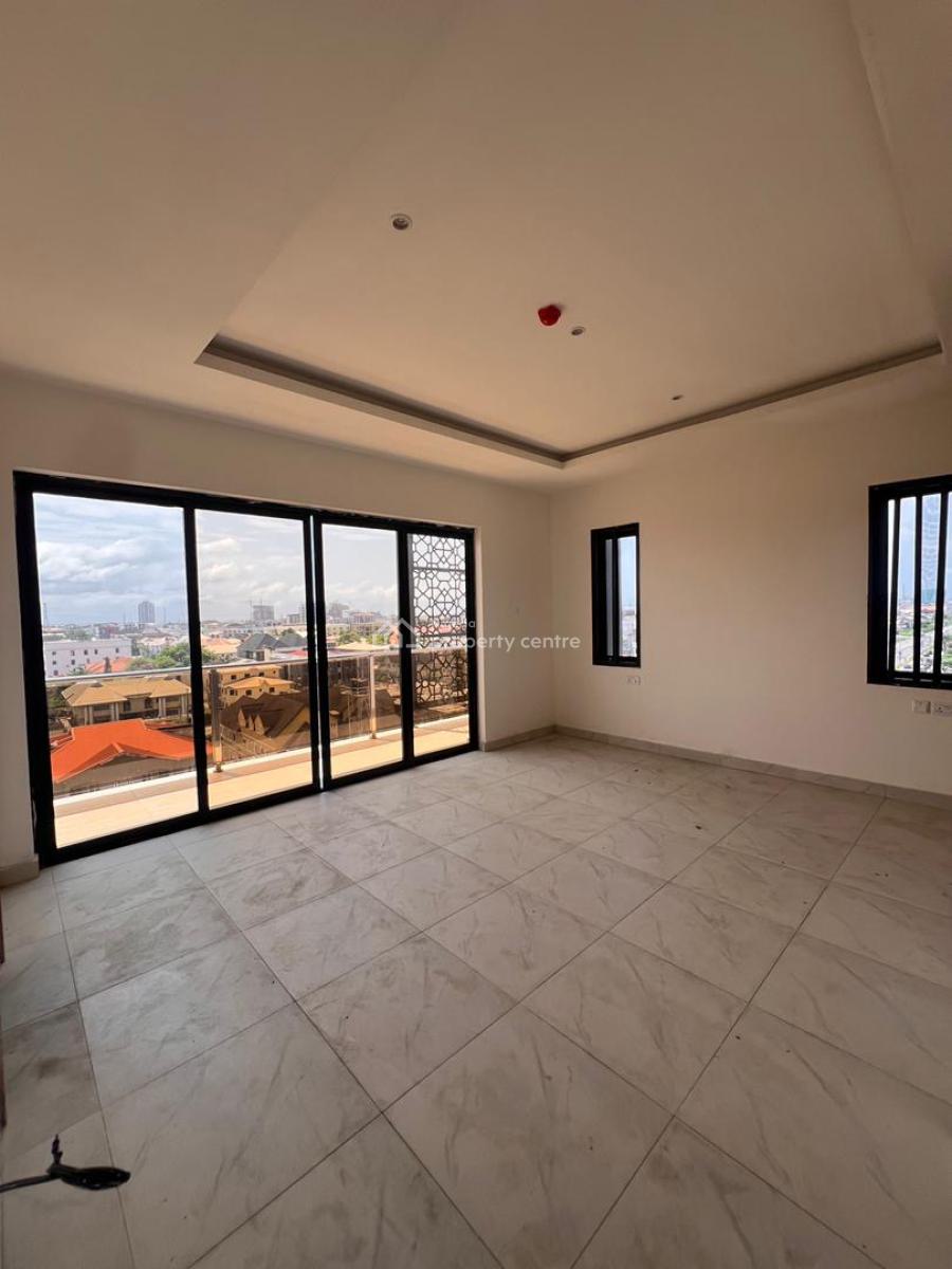 Exotic 3 Bedroom Apartment with Elevator, Swimming Pool, Gym & Bq, Lekki Phase 1, Lekki, Lagos, Block of Flats for Sale