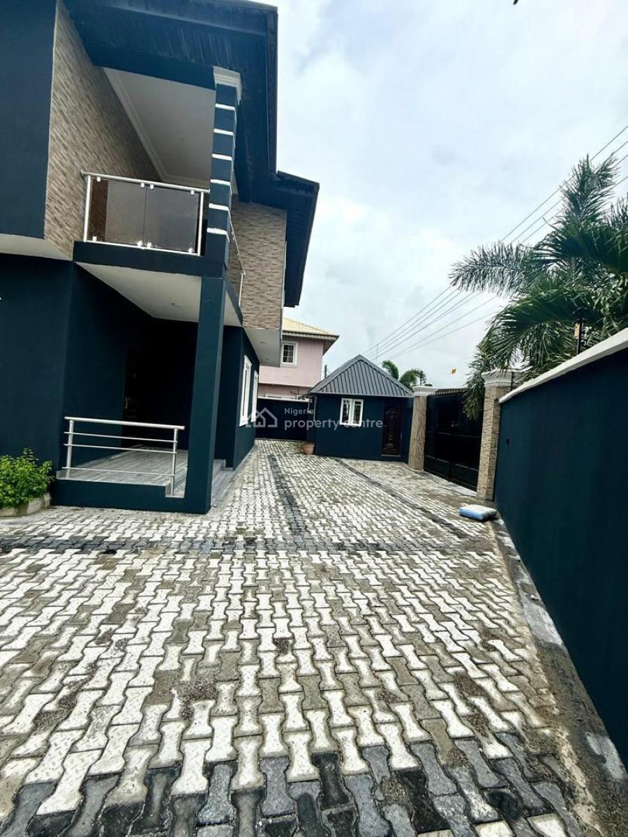 Fully Finished Very Spacious Serviced 4 Bedrooms Fully Detached Duplex, Mobil Road, Ajah, Lagos, Detached Duplex for Rent