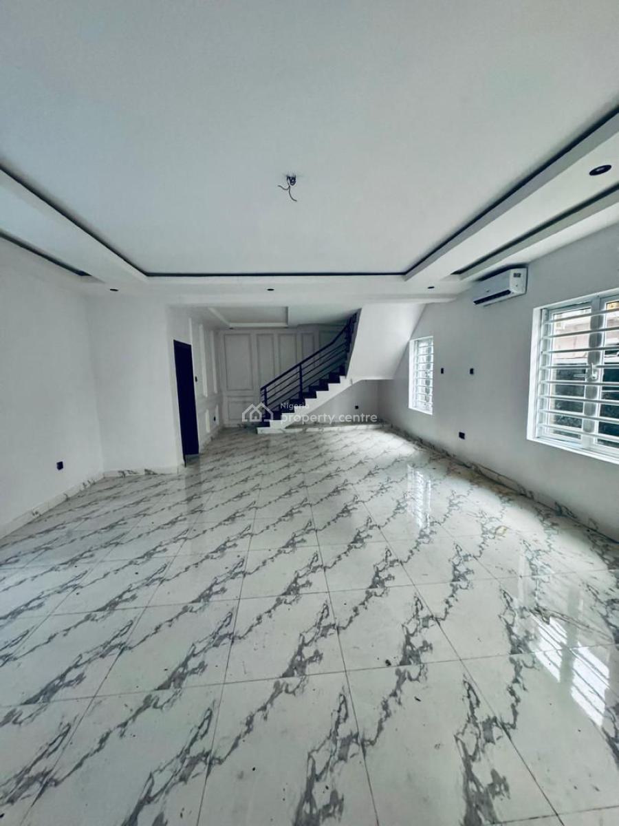 Fully Finished Very Spacious Serviced 4 Bedrooms Fully Detached Duplex, Mobil Road, Ajah, Lagos, Detached Duplex for Rent