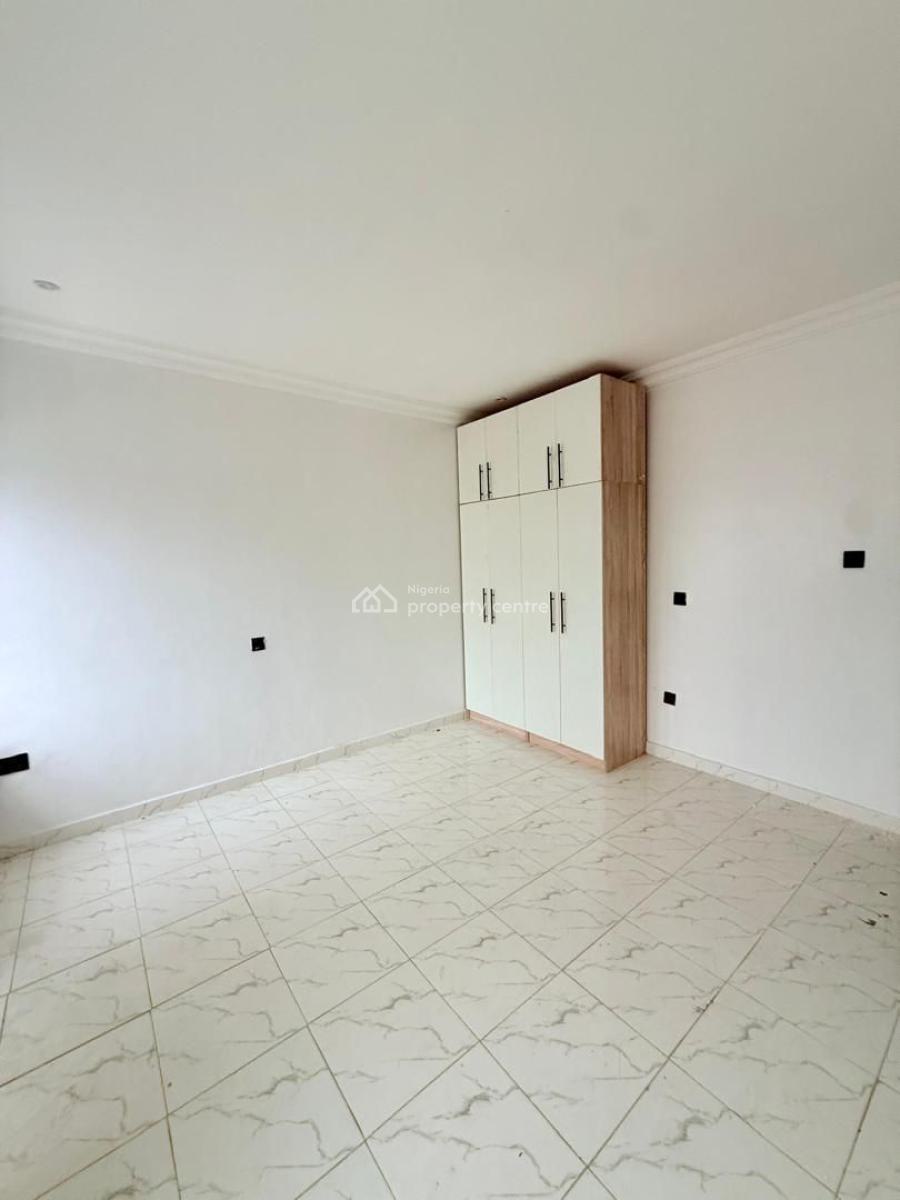 Fully Finished Very Spacious Serviced 4 Bedrooms Fully Detached Duplex, Mobil Road, Ajah, Lagos, Detached Duplex for Rent