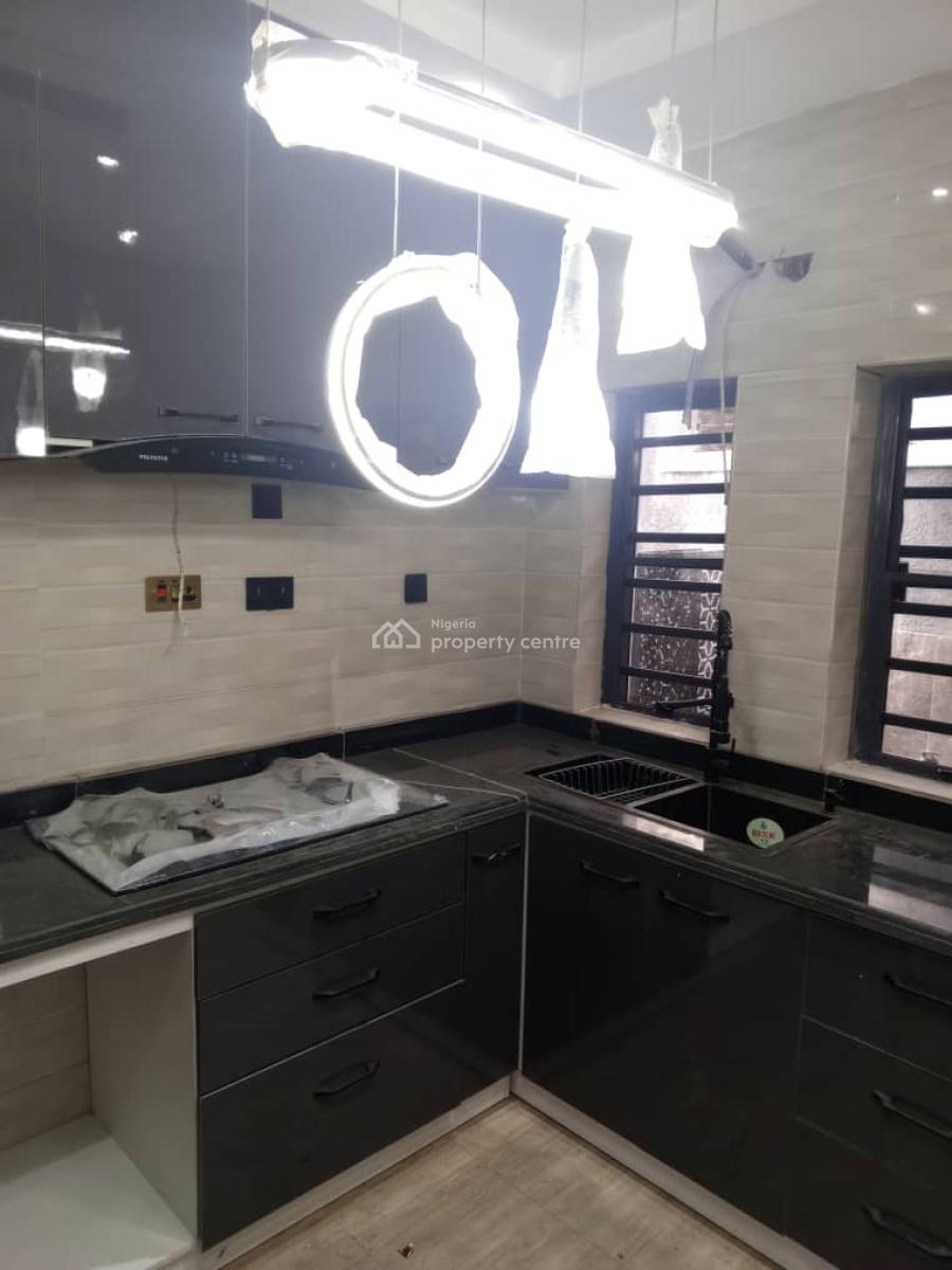 Executive Newly Built 3 Bedroom Terrace Duplex, Shasha Orisunbare, Alimosho, Lagos, Terraced Duplex for Rent