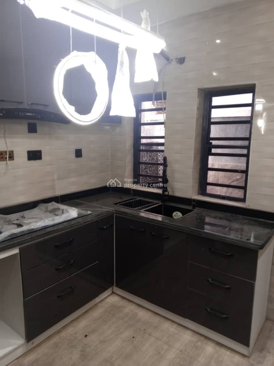 Executive Newly Built 3 Bedroom Terrace Duplex, Shasha Orisunbare, Alimosho, Lagos, Terraced Duplex for Rent