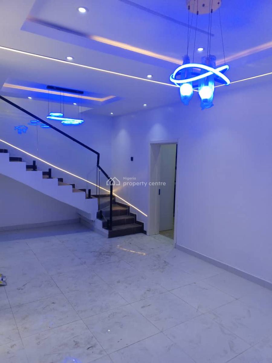 Executive Newly Built 3 Bedroom Terrace Duplex, Shasha Orisunbare, Alimosho, Lagos, Terraced Duplex for Rent