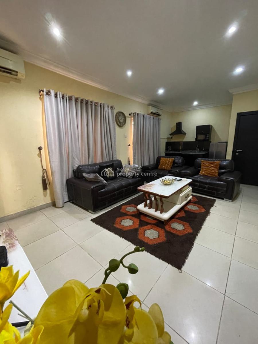 Well Furnished 3 Bedroom Apartment, Agidingbi, Ikeja, Lagos, Flat / Apartment Short Let