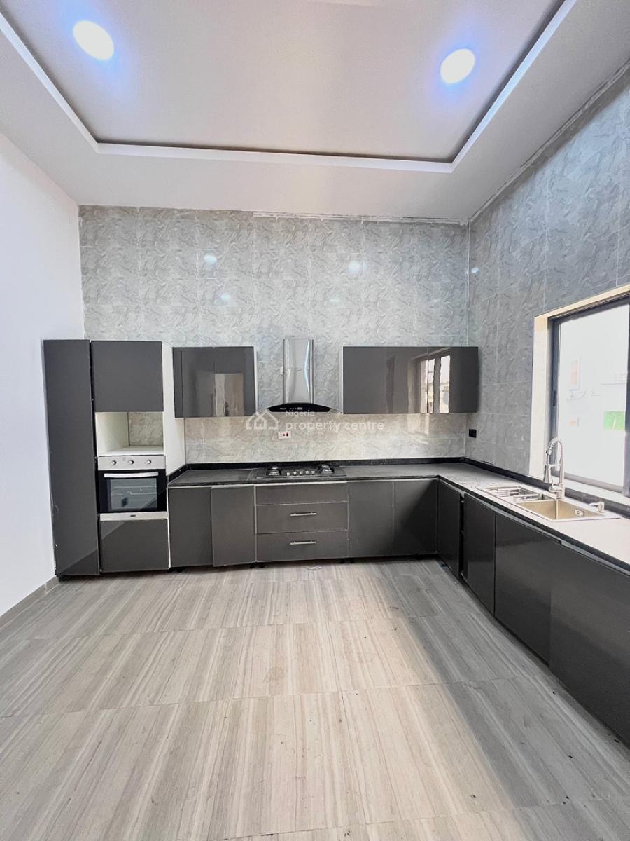 Spacious 4 Bedroom Penthouse with Bq, & Elevator, Oniru, Victoria Island (vi), Lagos, Terraced Duplex for Rent