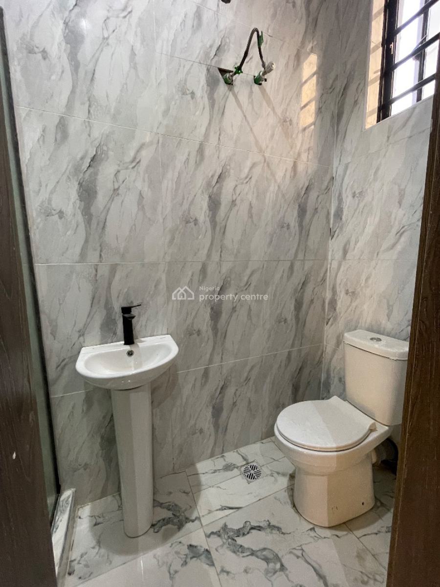 4 Bedroom Semi Detached, Ikota Gra, Ikota, Lekki, Lagos, Semi-detached Duplex for Sale