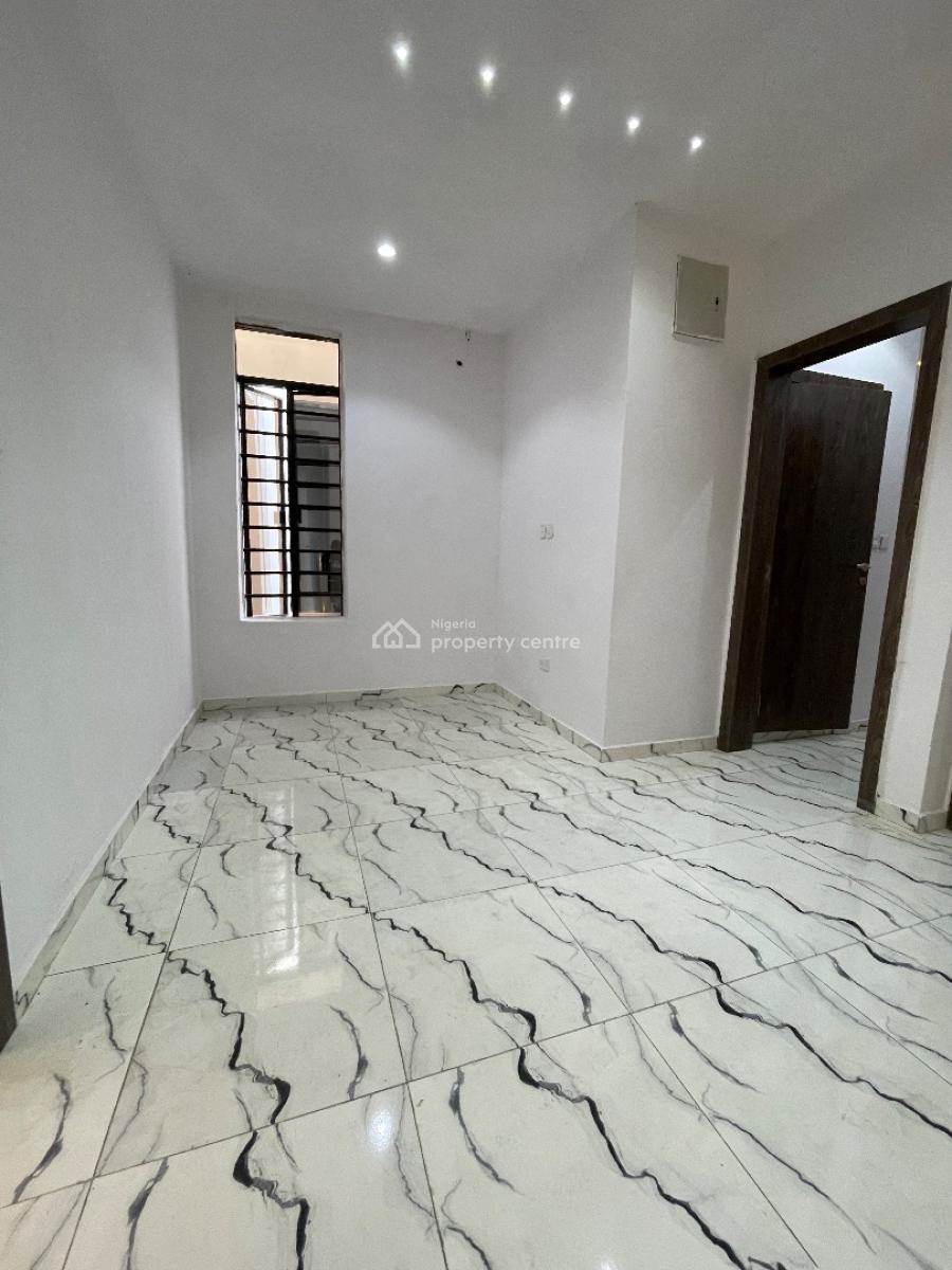 4 Bedroom Semi Detached, Ikota Gra, Ikota, Lekki, Lagos, Semi-detached Duplex for Sale