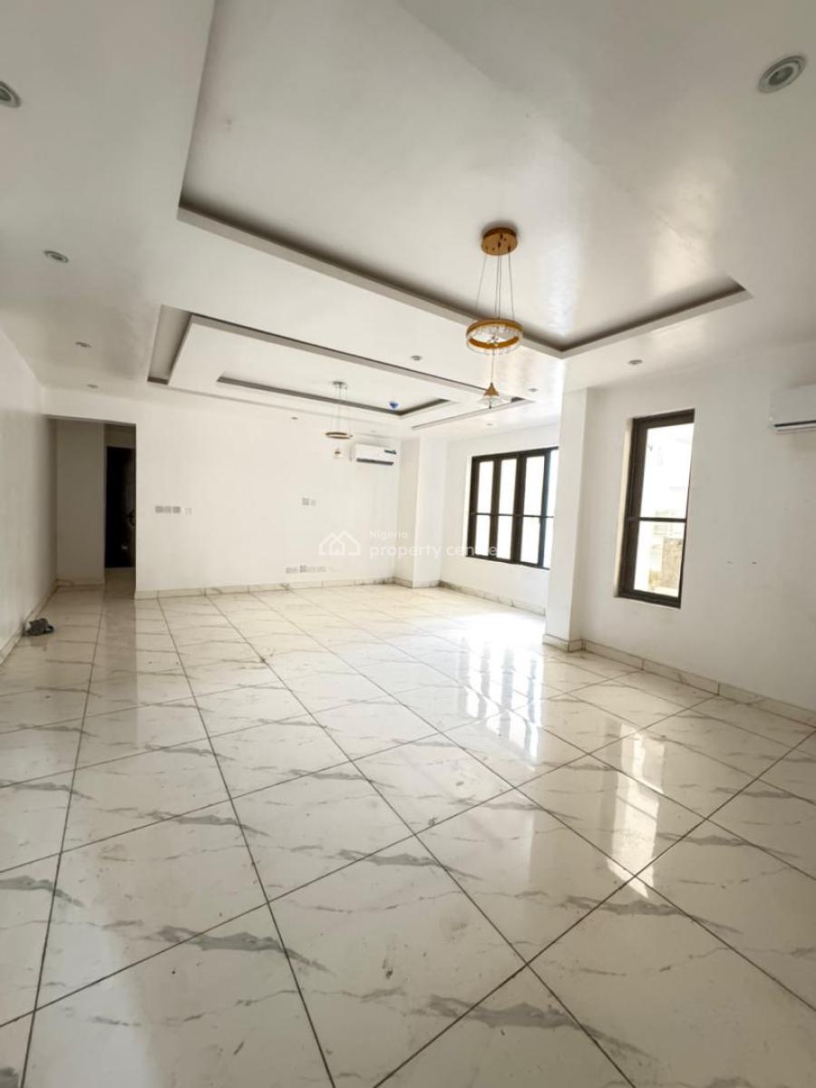 Luxury 2 Bedroom Apartment, Lekki Phase 1, Lekki, Lagos, Flat / Apartment for Sale