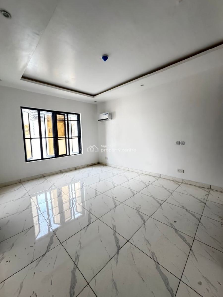 Luxury 2 Bedroom Apartment, Lekki Phase 1, Lekki, Lagos, Flat / Apartment for Sale